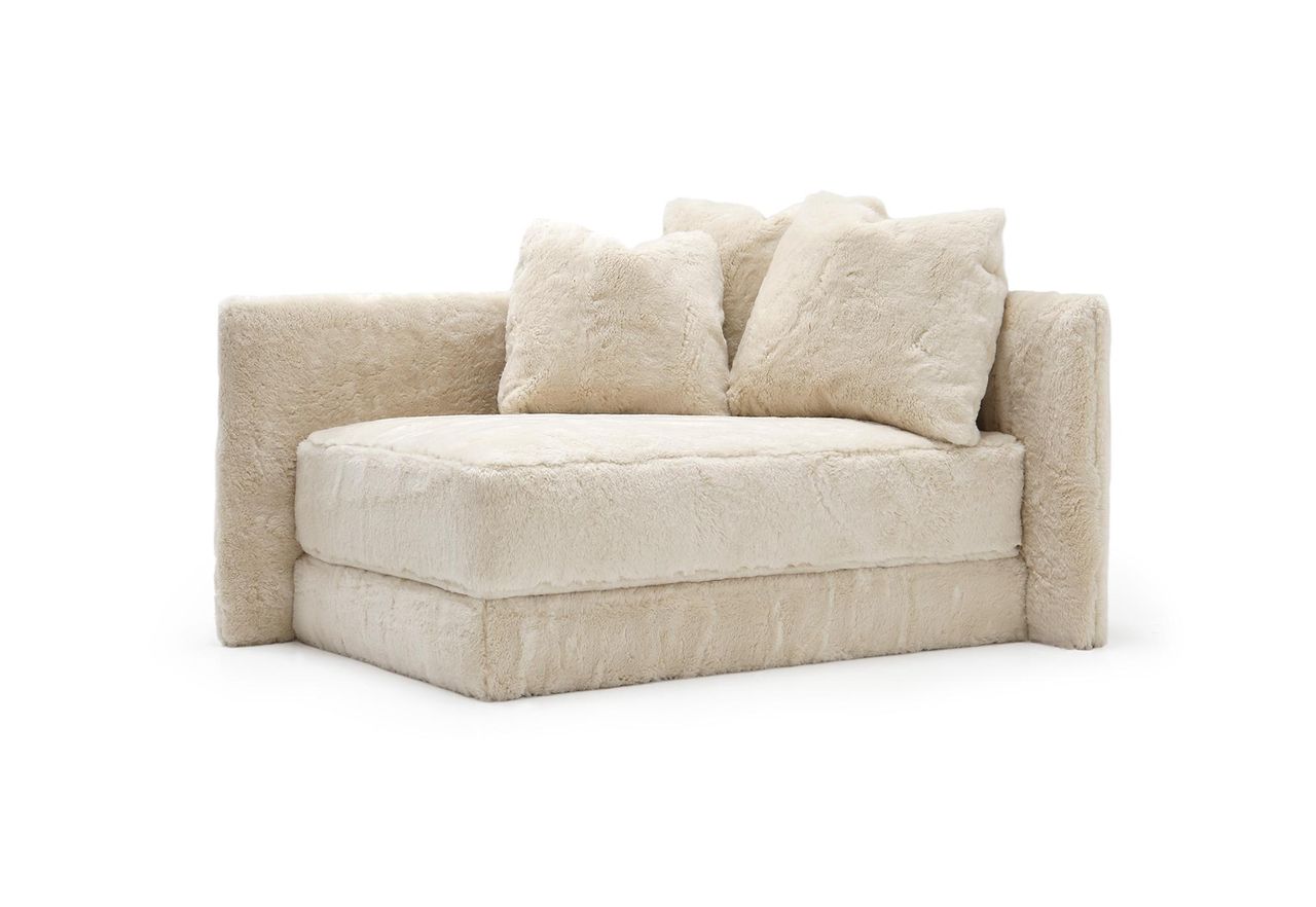 KTECHAISE_katelaffreestandingchaise_milmanatural_Main.jpg