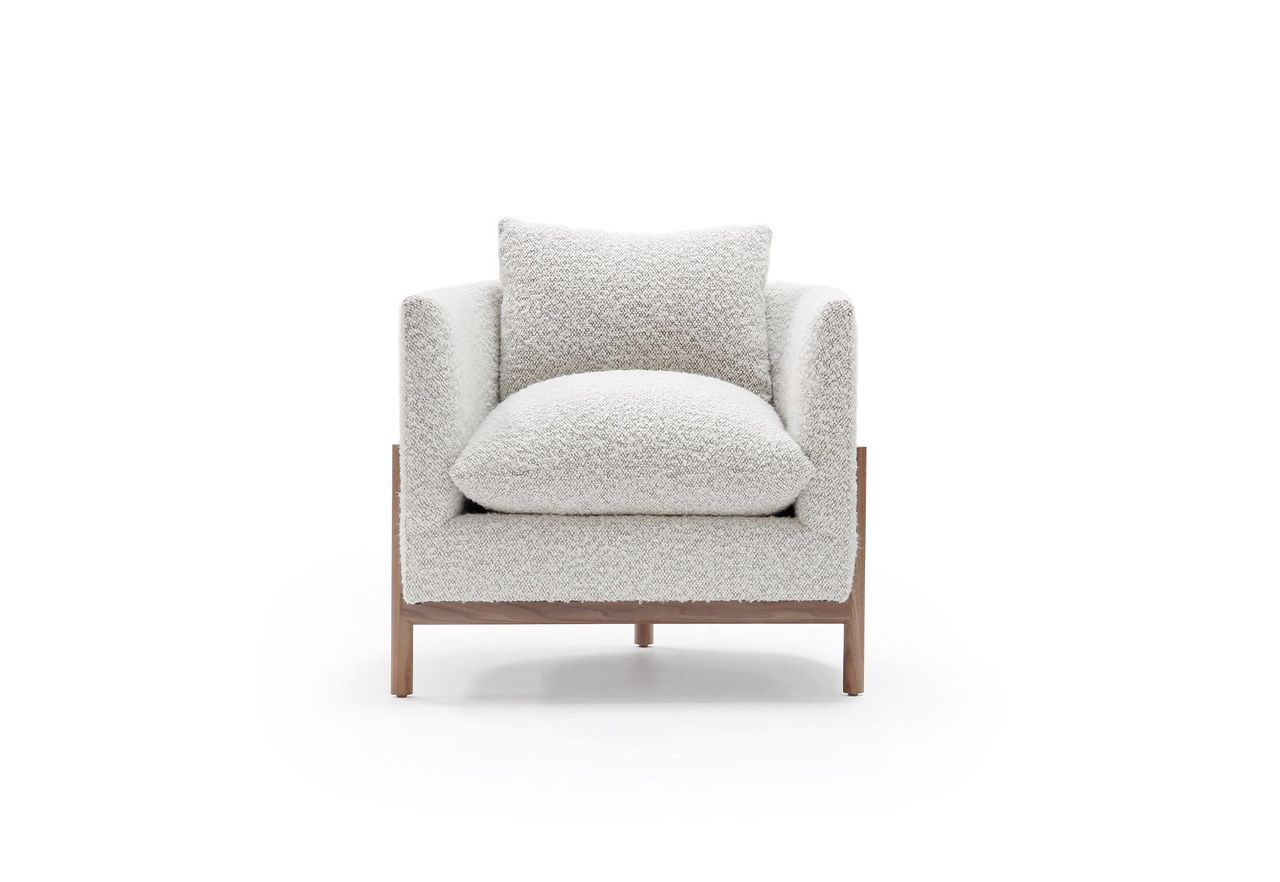 SULLIVAN CLUB CHAIR | GORKY CRÈME