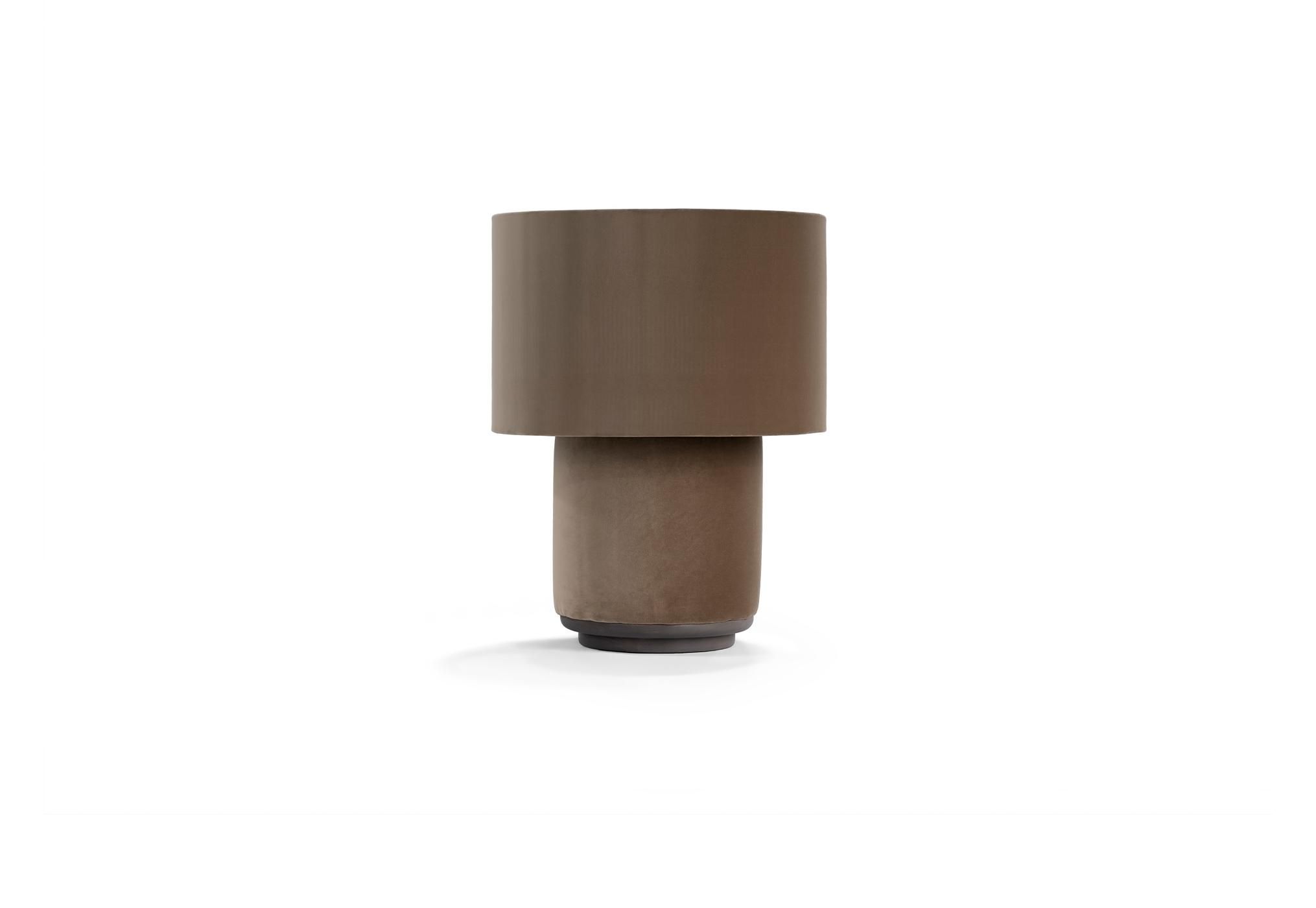 CIVITA TABLE LAMP | WINDSOR WALNUT | LOAM ASH