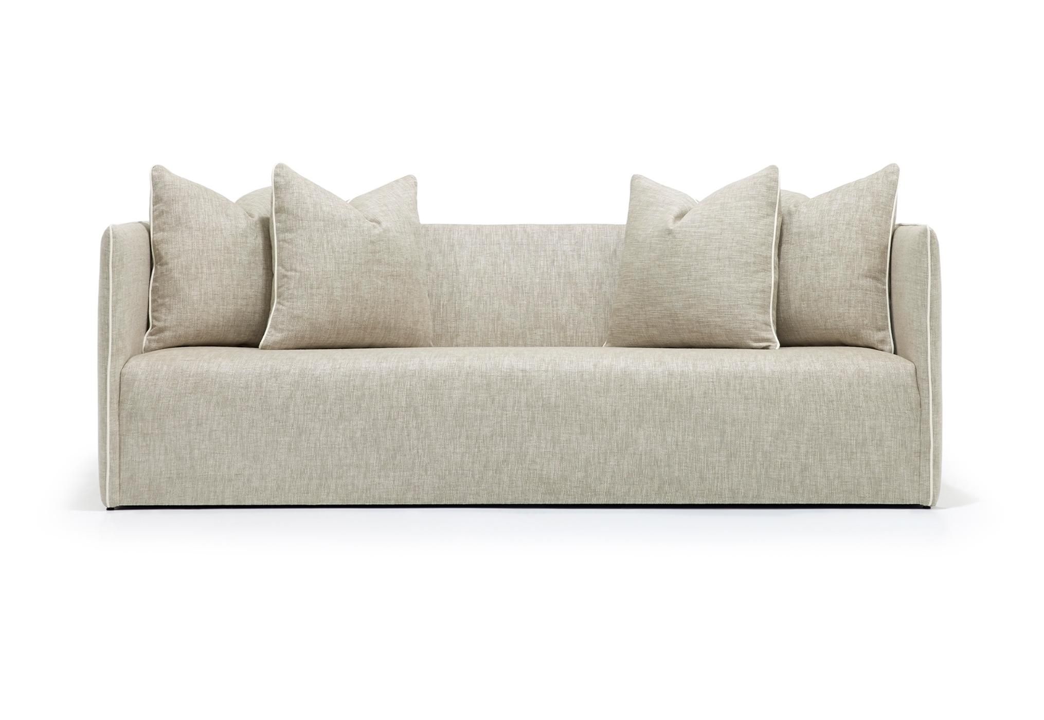 DREAMY SOFA | MAEVE PUTTY