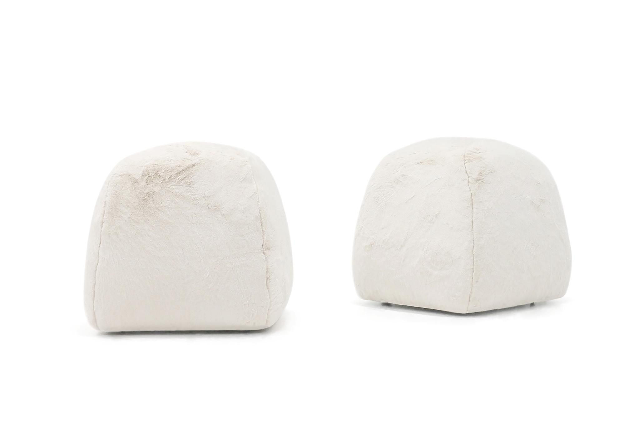 THEO CLUB DINING STOOL | VAIL CREAM